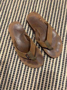 Rainbow Men's Brown Leather Flip-Flops with Olive Webbing